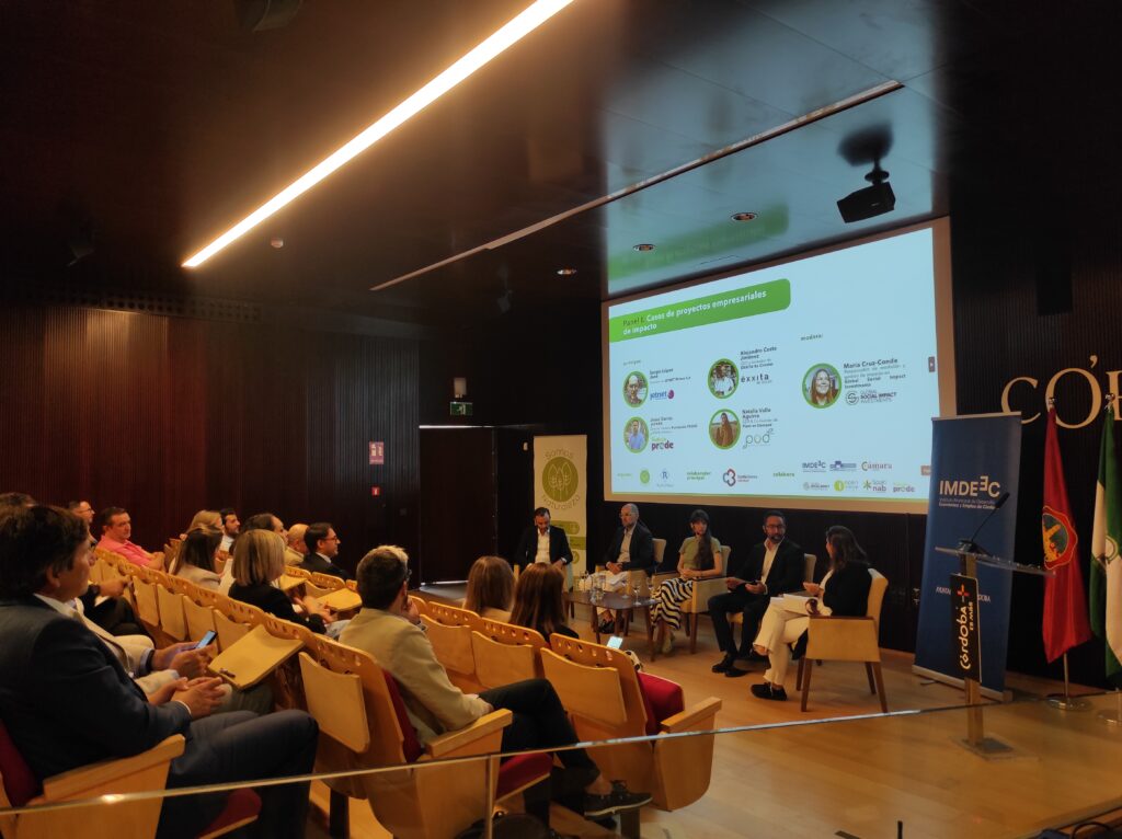 Una Conferencia de las Primeras Jornadas sobre Inversión de Impacto y Emprendimiento Sostenible en Córdoba